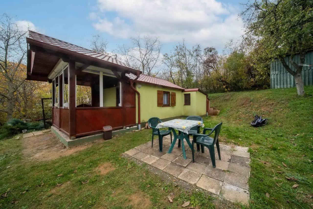 Holiday Home Nanin Konak 2 Vrdnik Exteriér fotografie